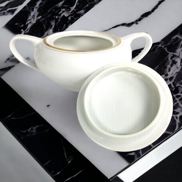 Royalton Fine China Sugar Bowl" Golden Elegance" Translucent Porcelain Japan - Picture 2 of 8